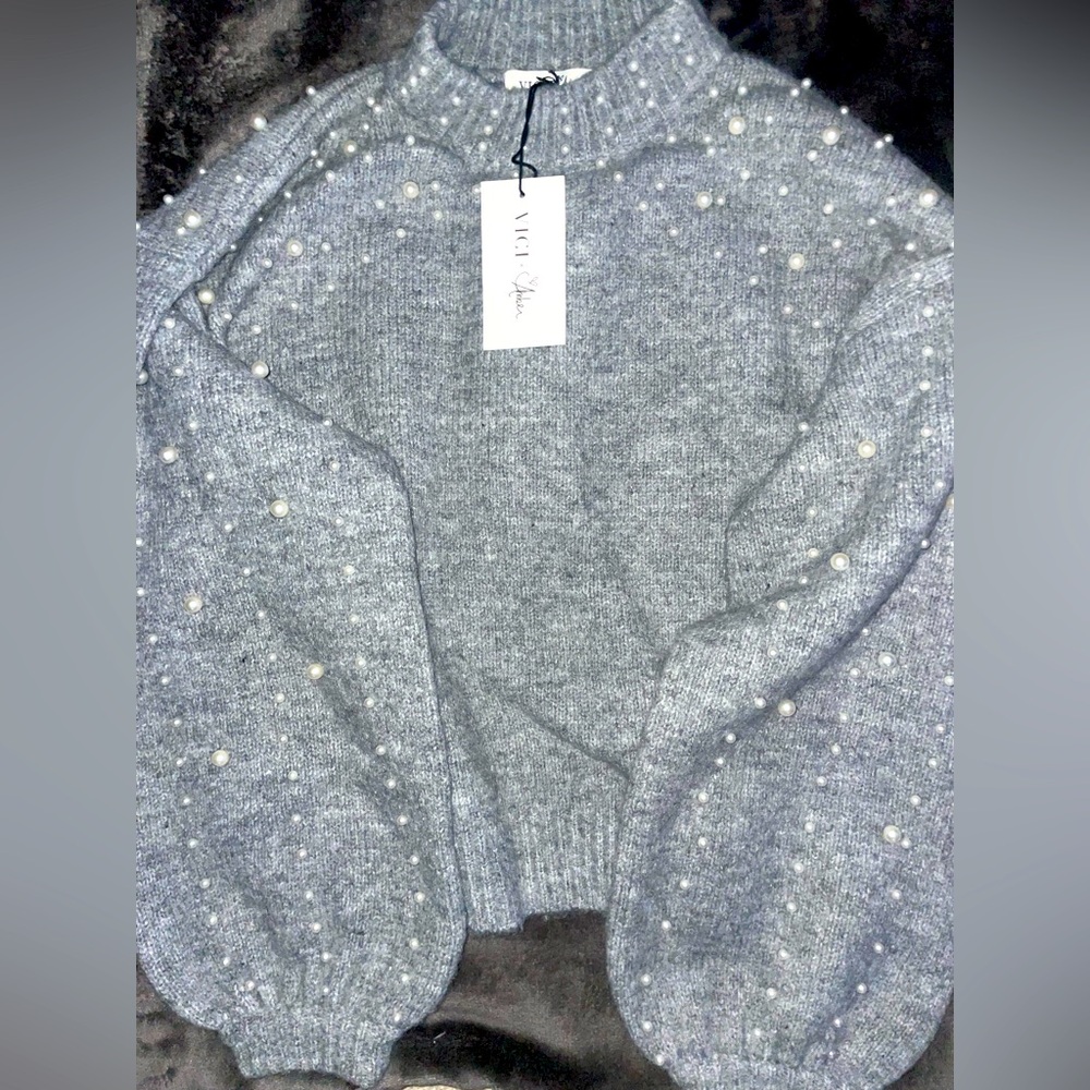 Pearl sweater from vici